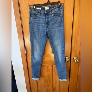 Universal thread, high-rise skinny, size 10/30L cotton polyester mix denim jeans